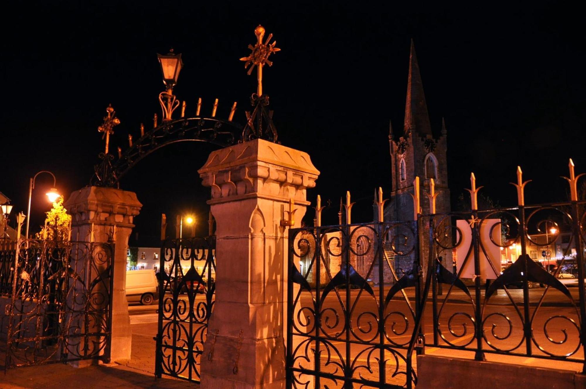 The Listowel Arms Hotel Exterior photo